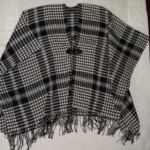 WOMEN'S 100% ACRYLIC PLAID PRINT PONCHO SHAWL